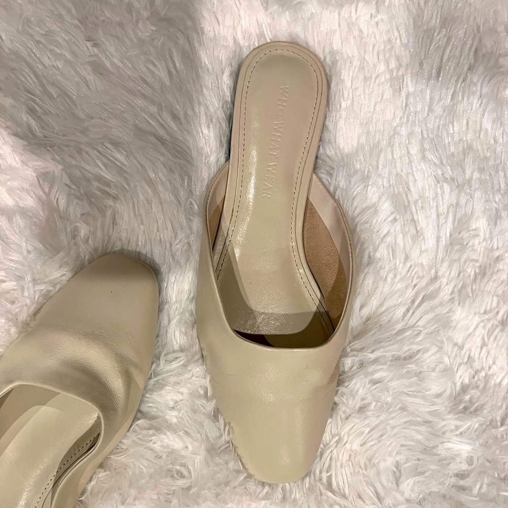 Who What Wear Cream Leather Pointed-Toe Mules